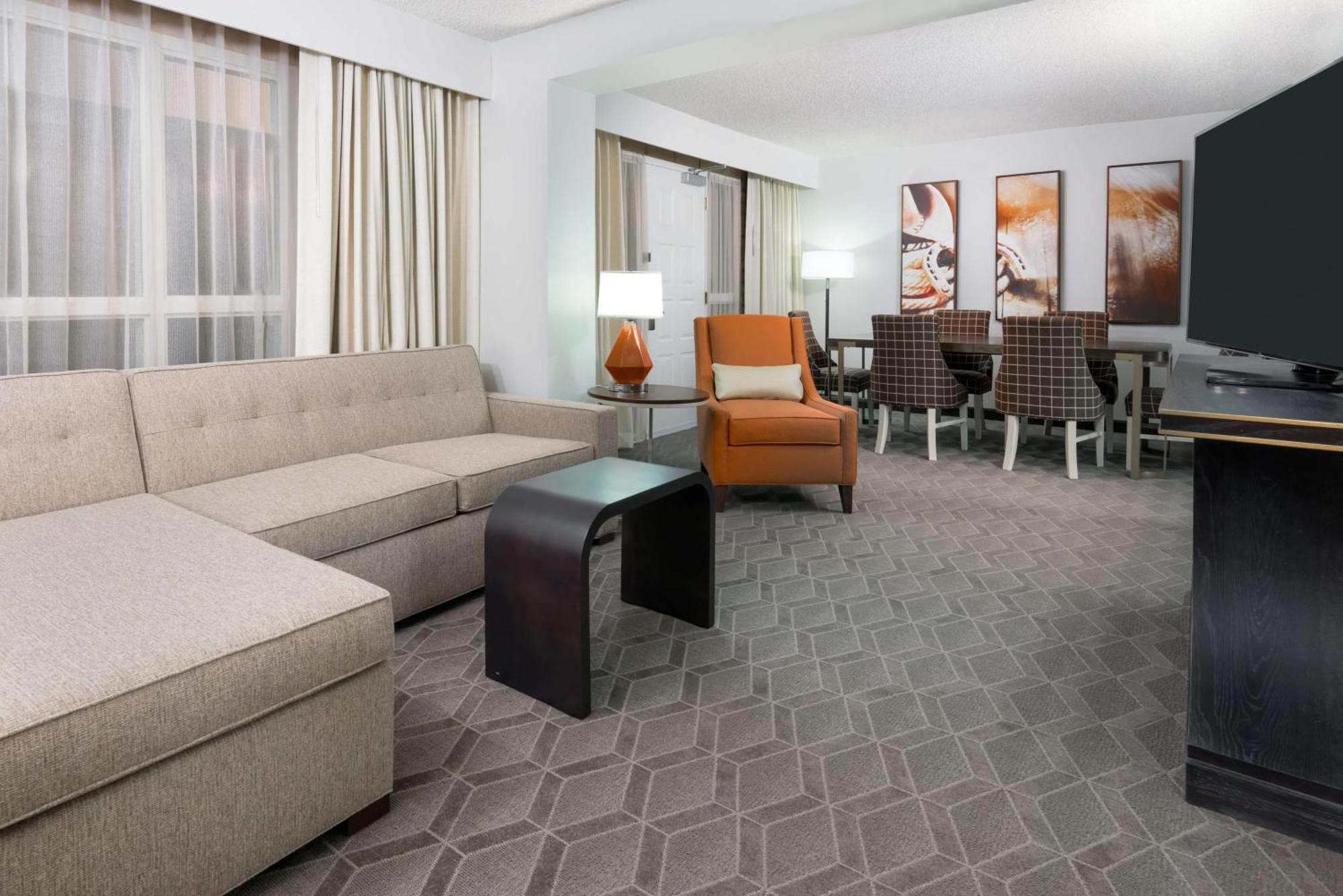 Embassy Suites Dallas - Park Central Area Extérieur photo