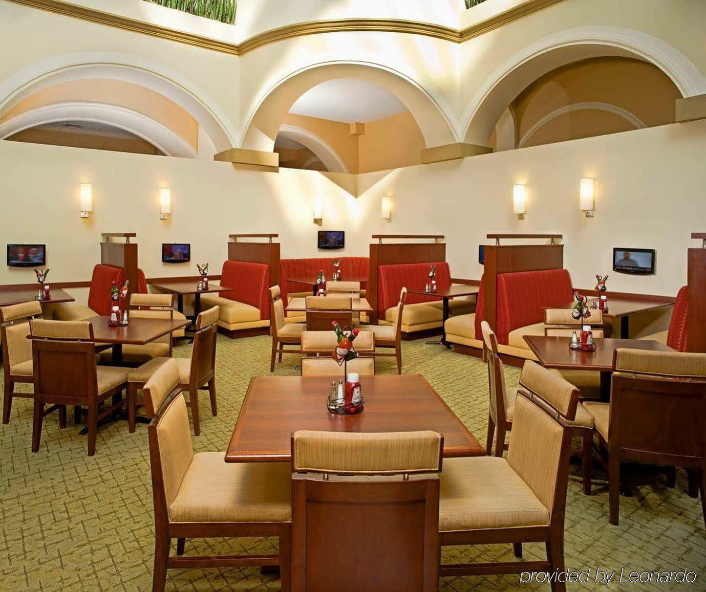 Embassy Suites Dallas - Park Central Area Extérieur photo